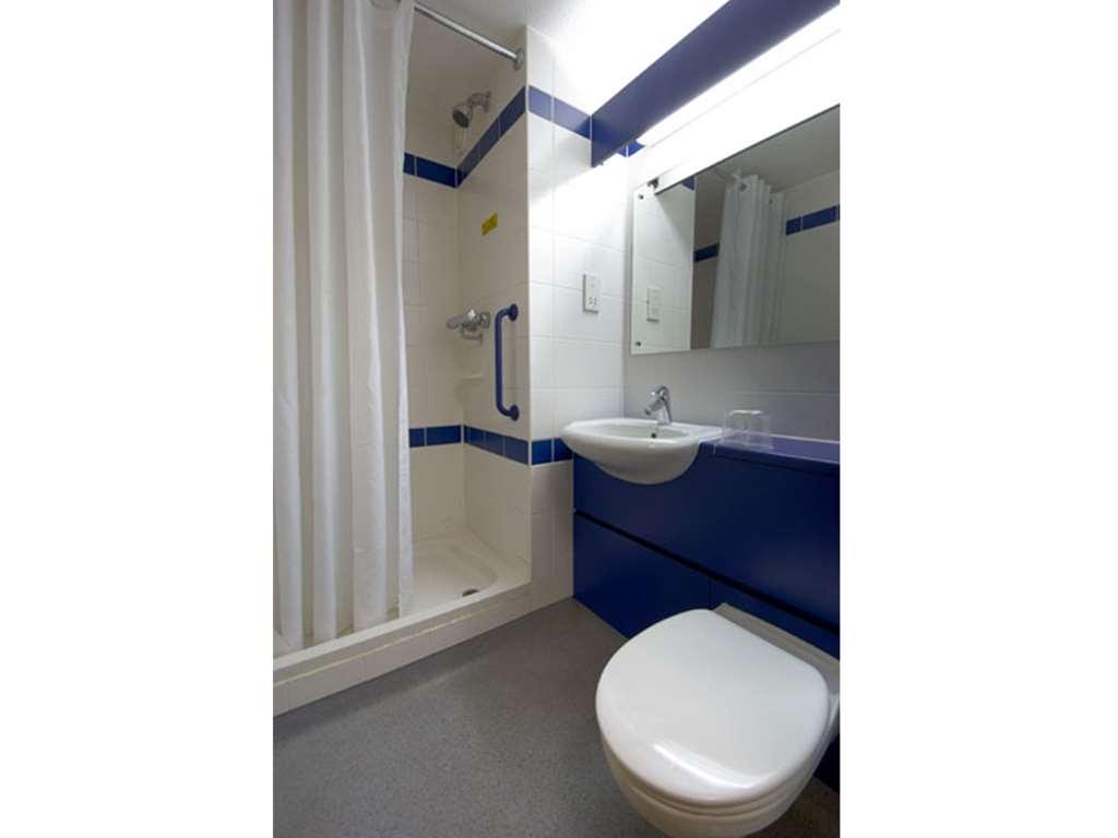 Travelodge Birmingham Σάτον Κόλντφιλντ Δωμάτιο φωτογραφία